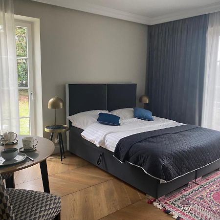 Krakow Green Hill Luxury Apartment Balice エクステリア 写真