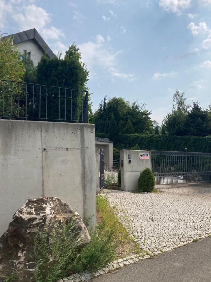 Krakow Green Hill Luxury Apartment Balice エクステリア 写真