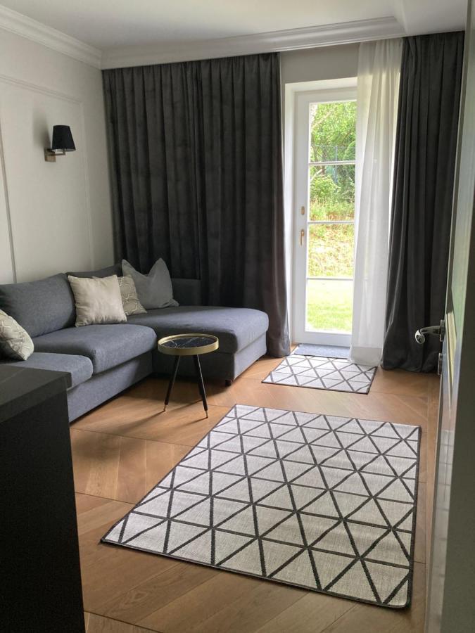 Krakow Green Hill Luxury Apartment Balice エクステリア 写真
